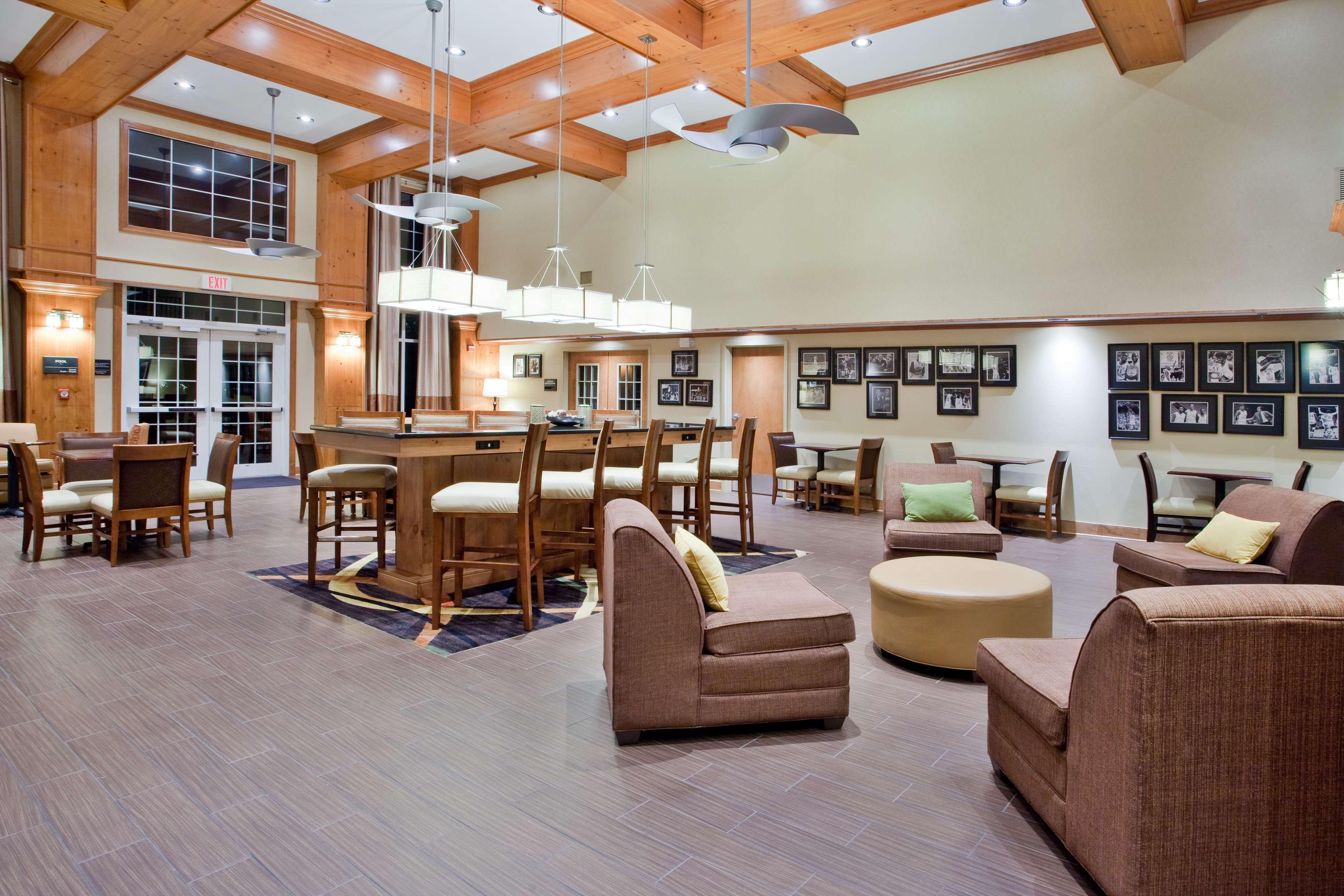 Hampton & Chapel Hill/durham Hotel 3*