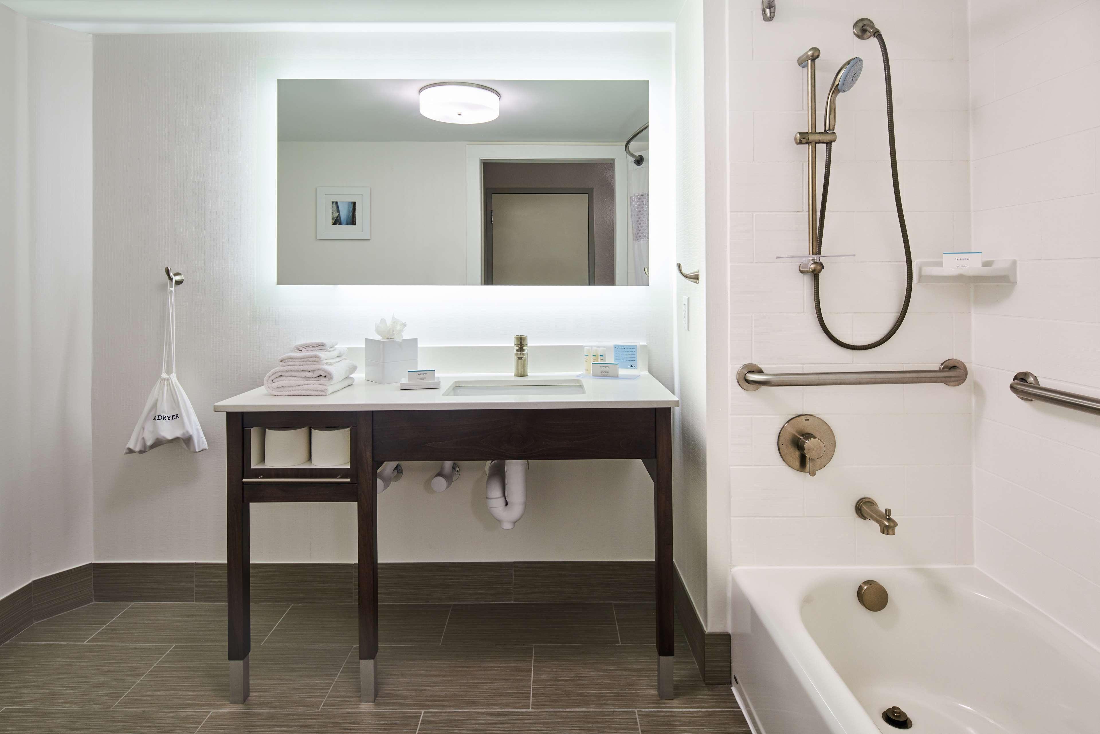 Hampton & Chapel Hill/durham Hotel Chapel Hill