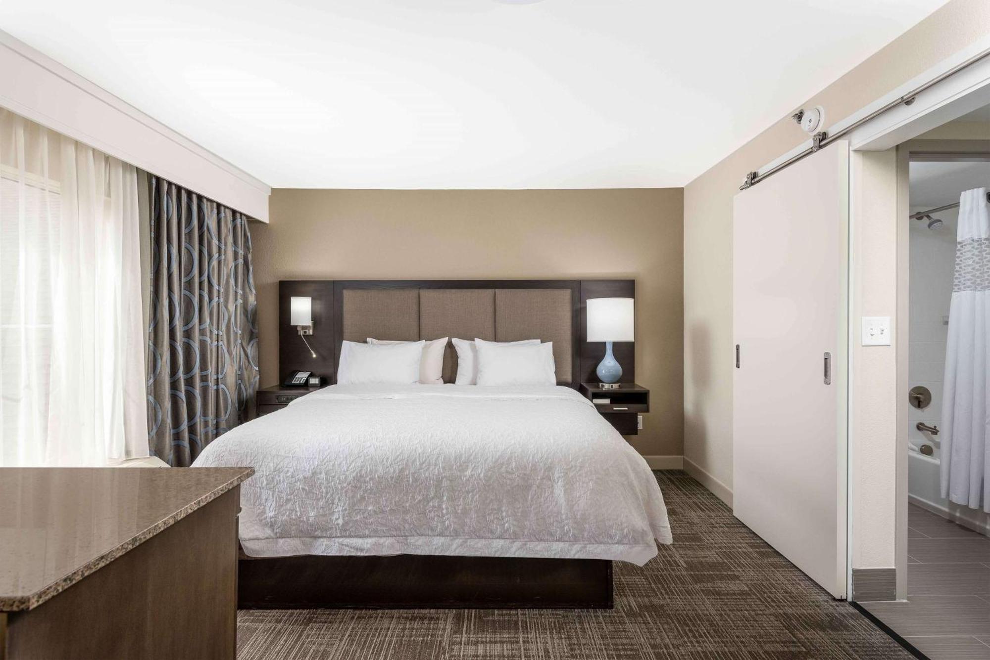 Hotel Hampton & Chapel Hill/durham 3*